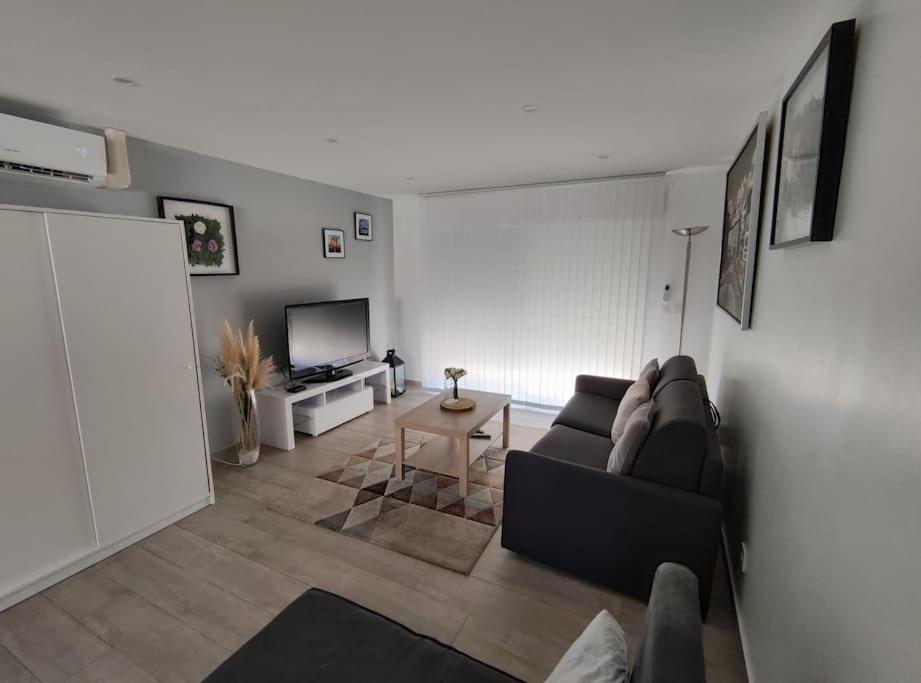 Coquet Studio Port-de-Bouc Extérieur photo