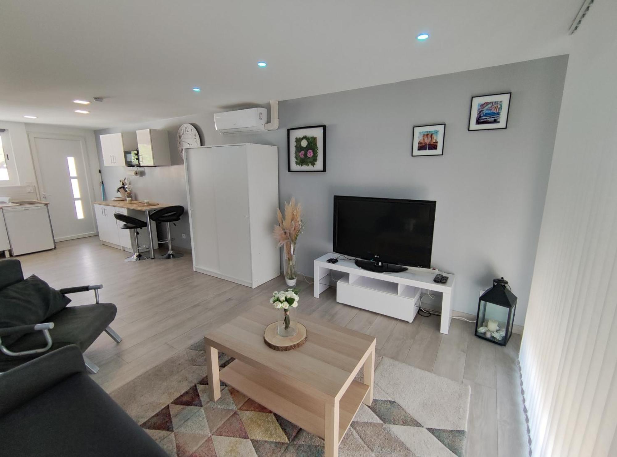 Coquet Studio Port-de-Bouc Extérieur photo