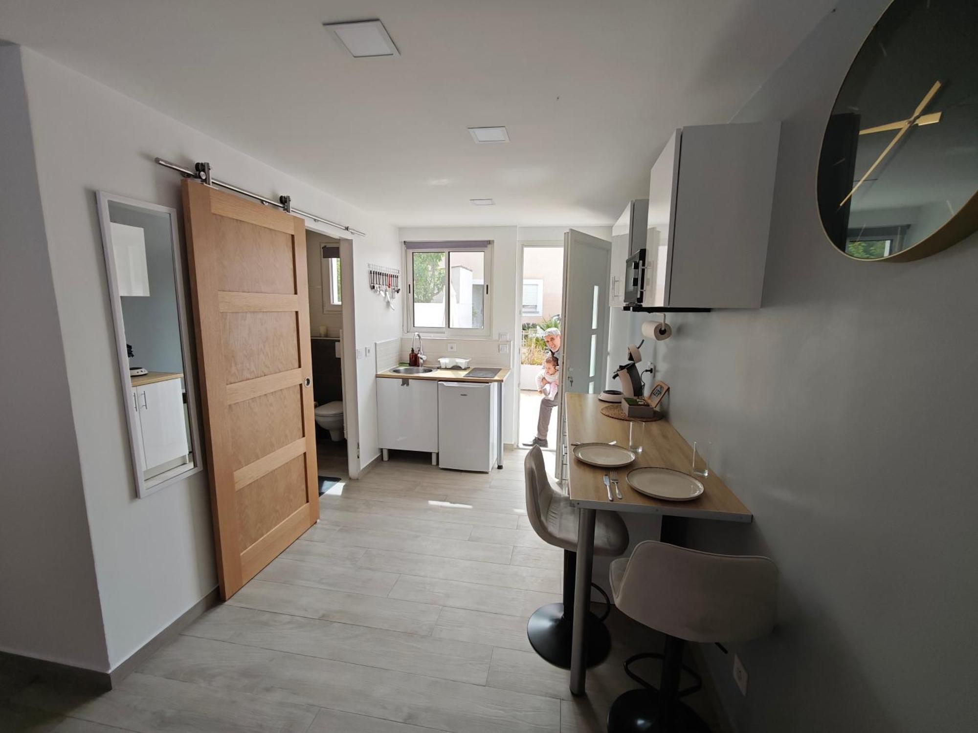 Coquet Studio Port-de-Bouc Extérieur photo